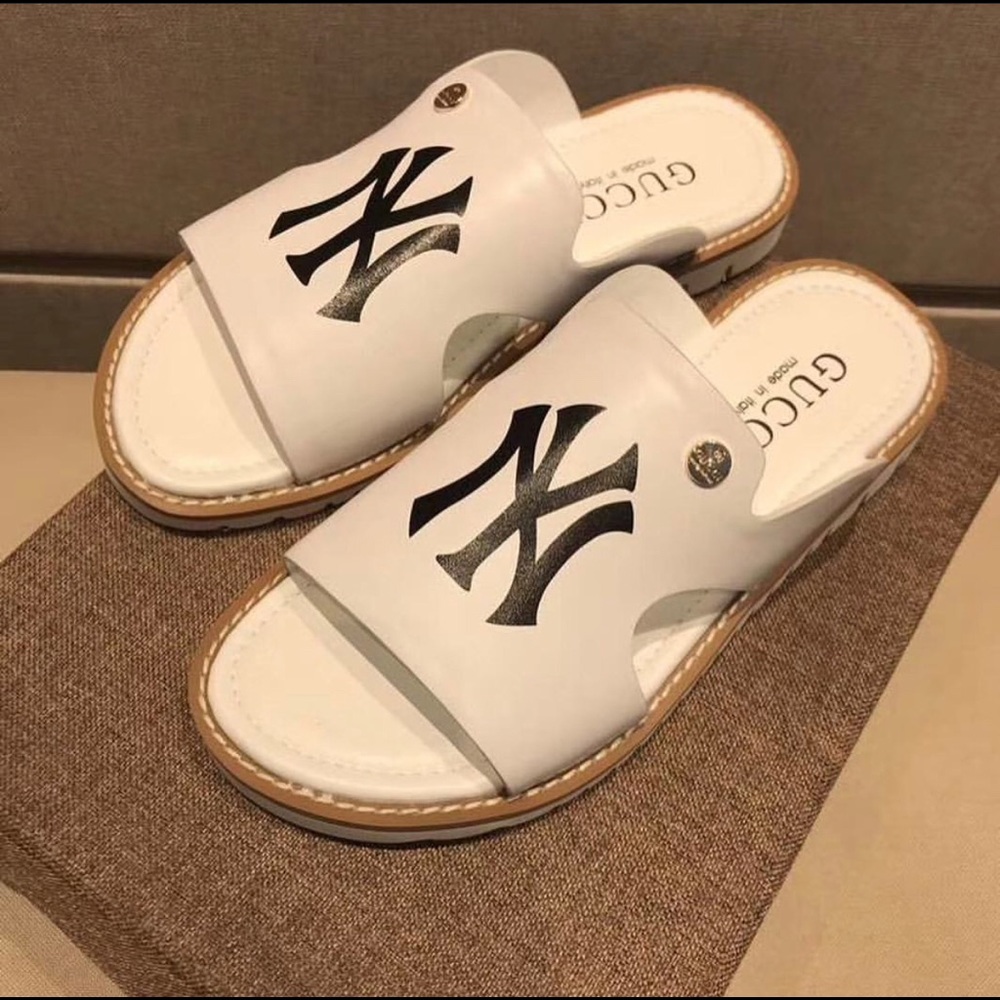 Gucci NY Slippers